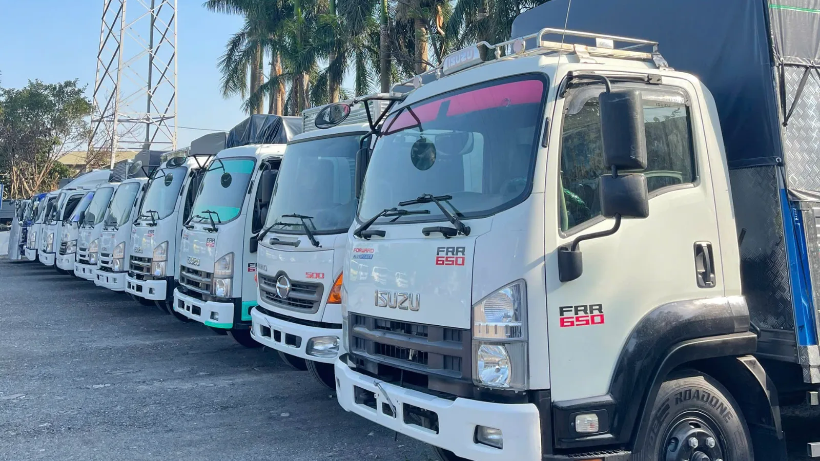 Các dòng xe tải Isuzu cũ tại Bãi xe Thắng Cảnh