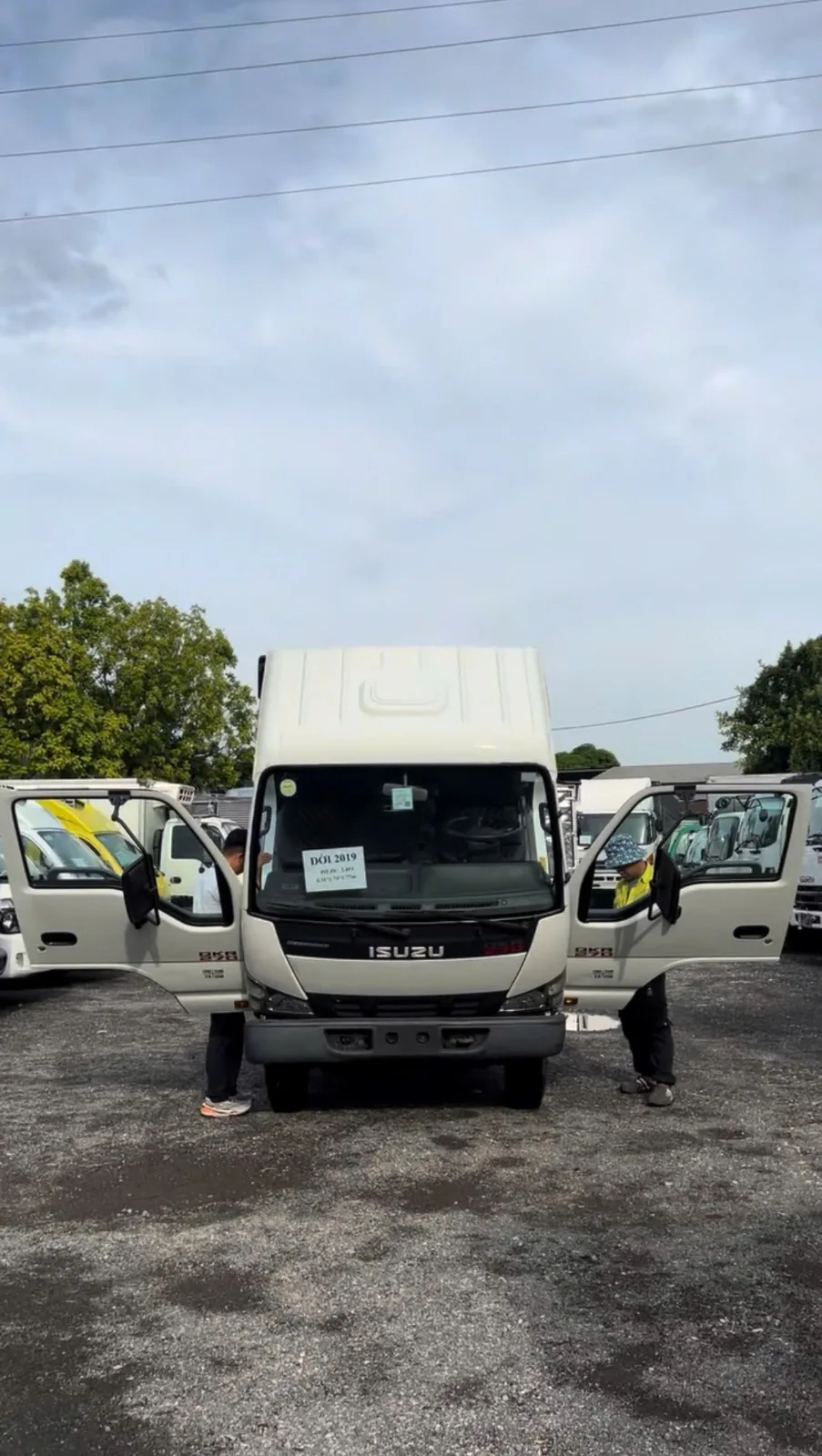 Thực Tế Quy Trình Bàn Giao Xe Tải Cũ Tận Nơi Cho Khách Hàng Tỉnh Xa Tại Thắng Cảnh Auto