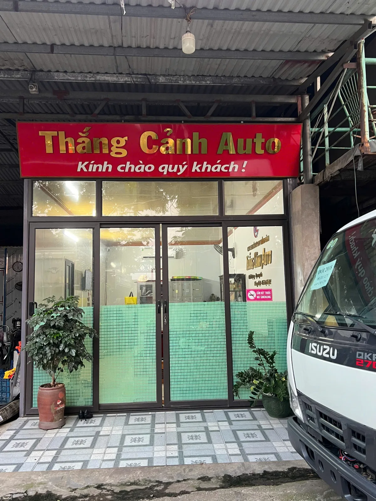 Thực Tế Quy Trình Bàn Giao Xe Tải Cũ Tận Nơi Cho Khách Hàng Tỉnh Xa Tại Thắng Cảnh Auto