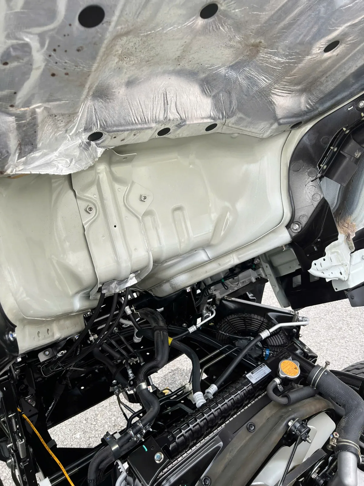 Quy Trình Kiểm Tra Kỹ Thuật & Bảo Dưỡng Xe Tải Trước Khi Xuất Bãi Tại Thắng Cảnh Auto