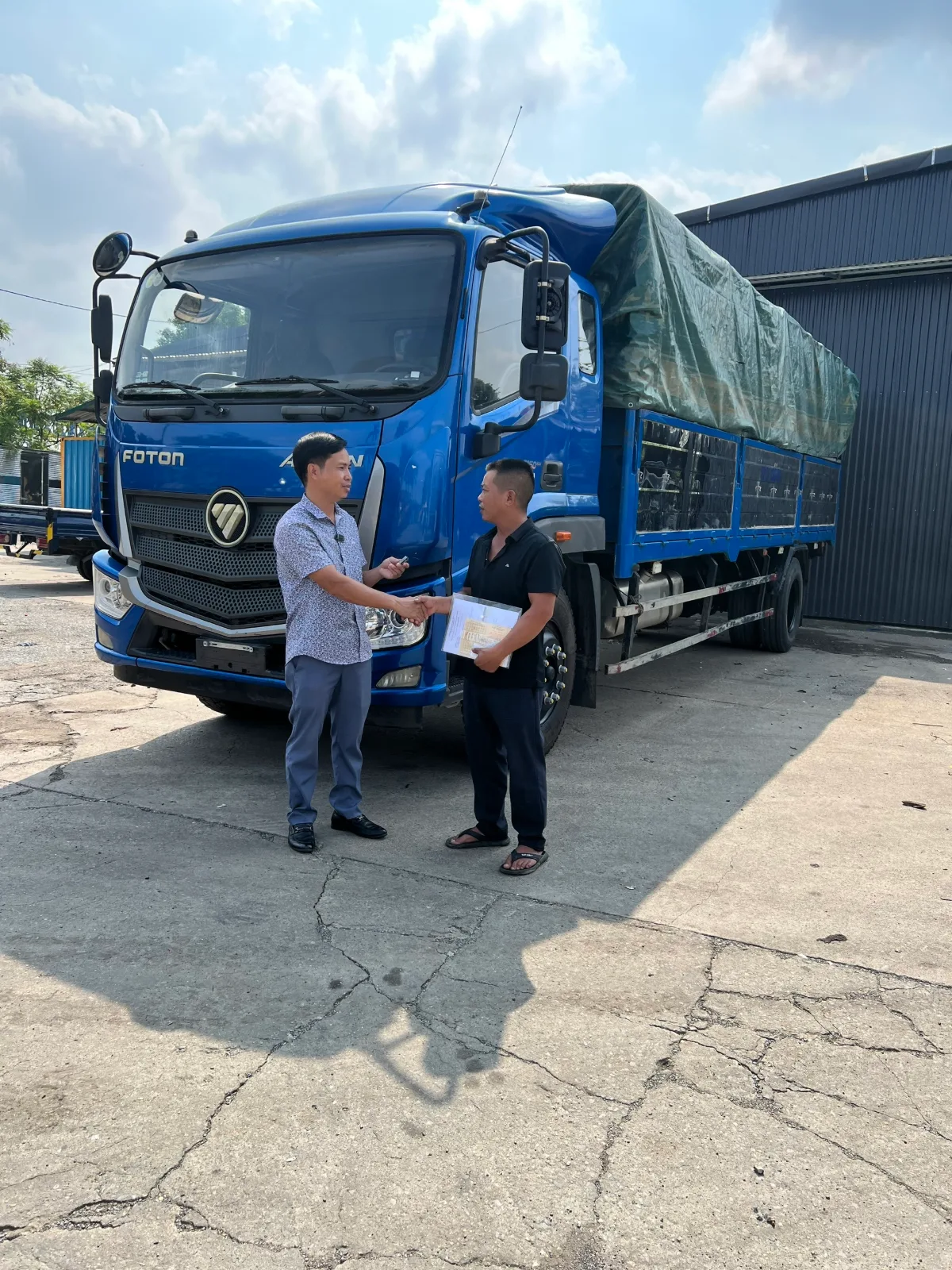 Chuyện Nghề 20 Năm Thắng Cảnh Auto: Giữ Trọn Chữ Tín Giữa Thị Trường Xe Tải Cũ