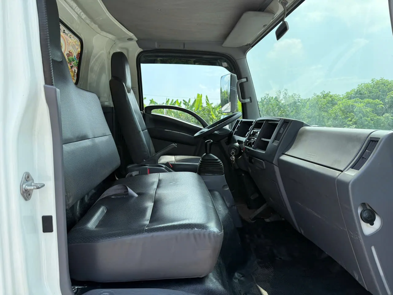 Isuzu NQR 550 thùng kín đời 2022 - ảnh thu nhỏ 14