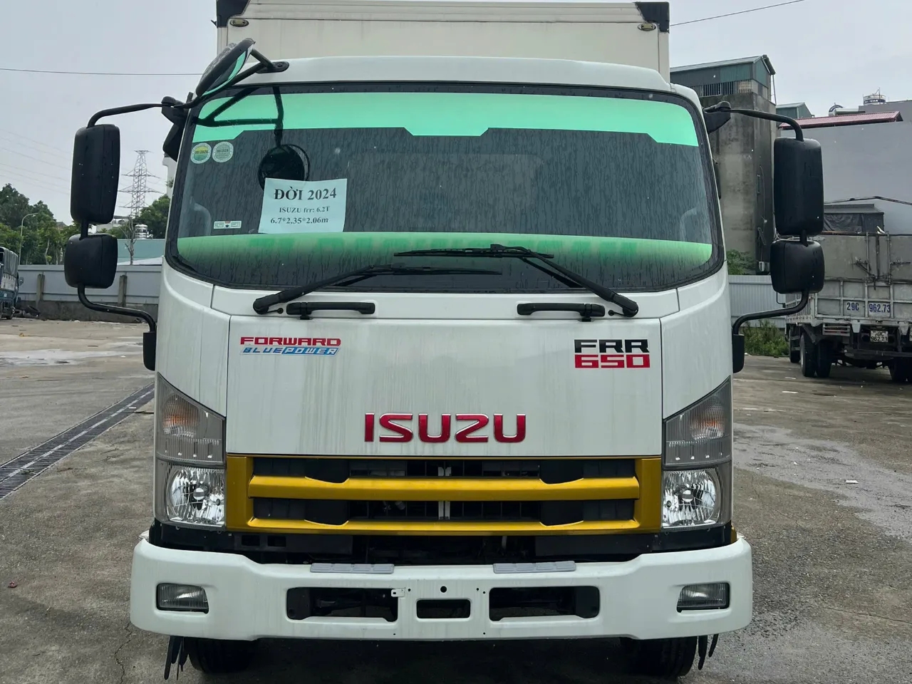 Isuzu FRR 650 thùng kín đời 2024 - ảnh 3