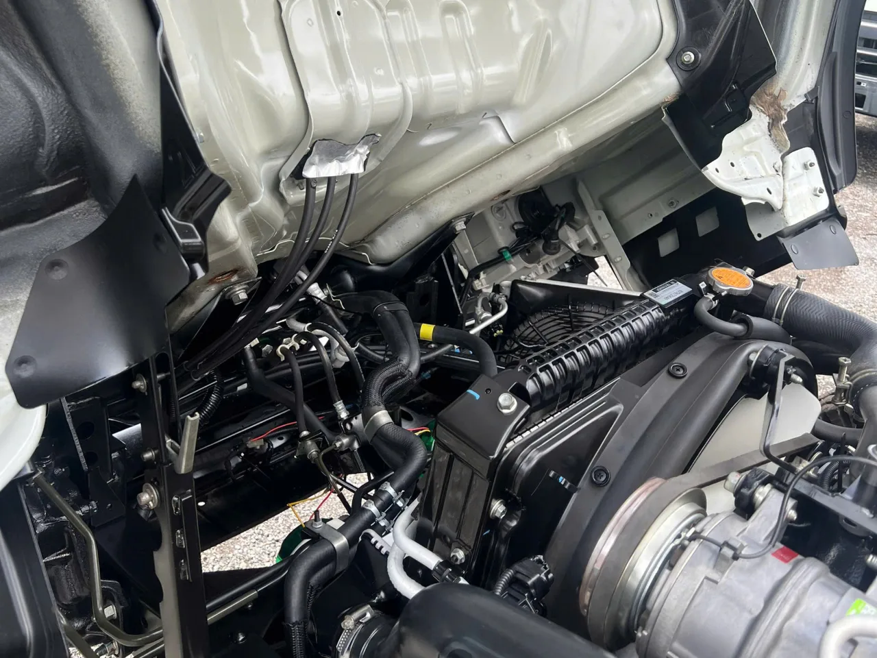Isuzu QKR 210 mui bạt đời 2023 - ảnh thu nhỏ 14