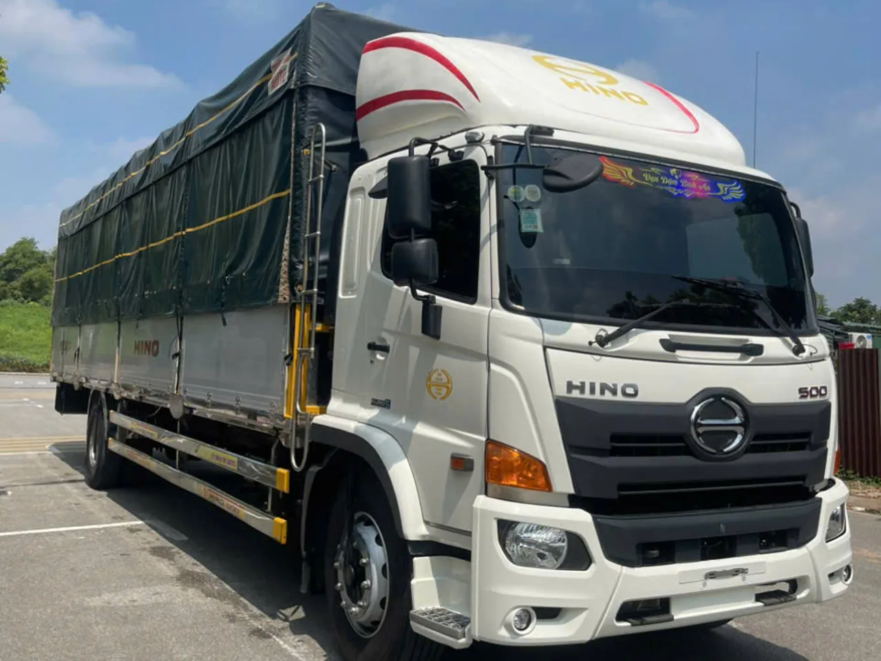 Hino 500 FG mui bạt đời 2025 - ảnh 1