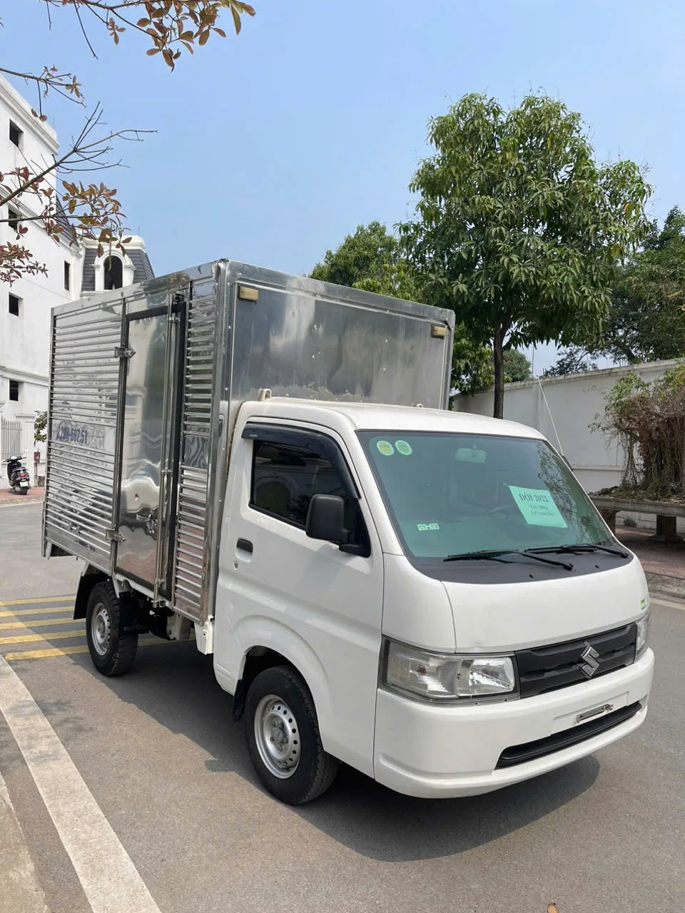Suzuki Carry Thùng kín đang có tại bãi