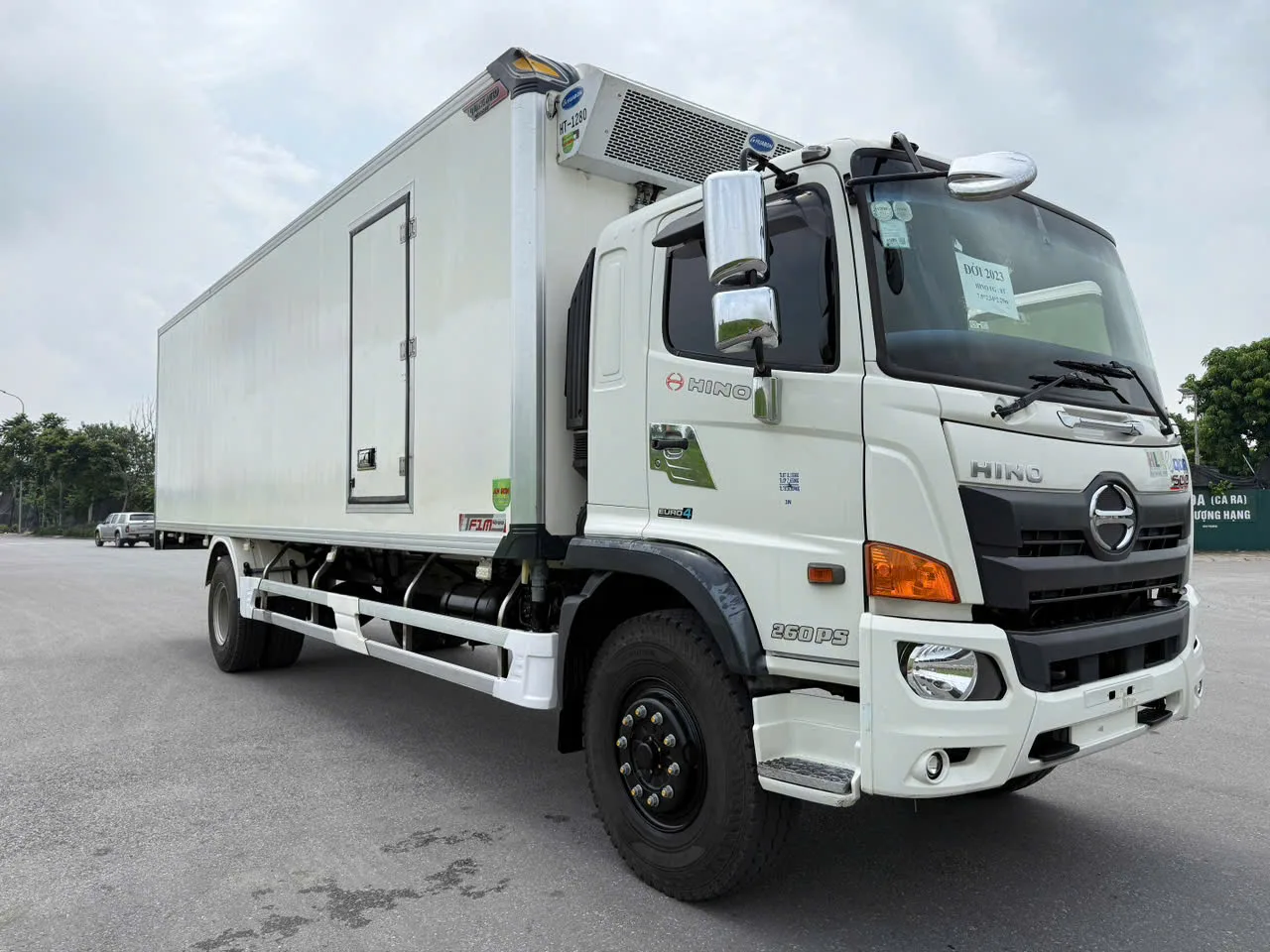 Hino FG8 thùng lạnh đời 2023