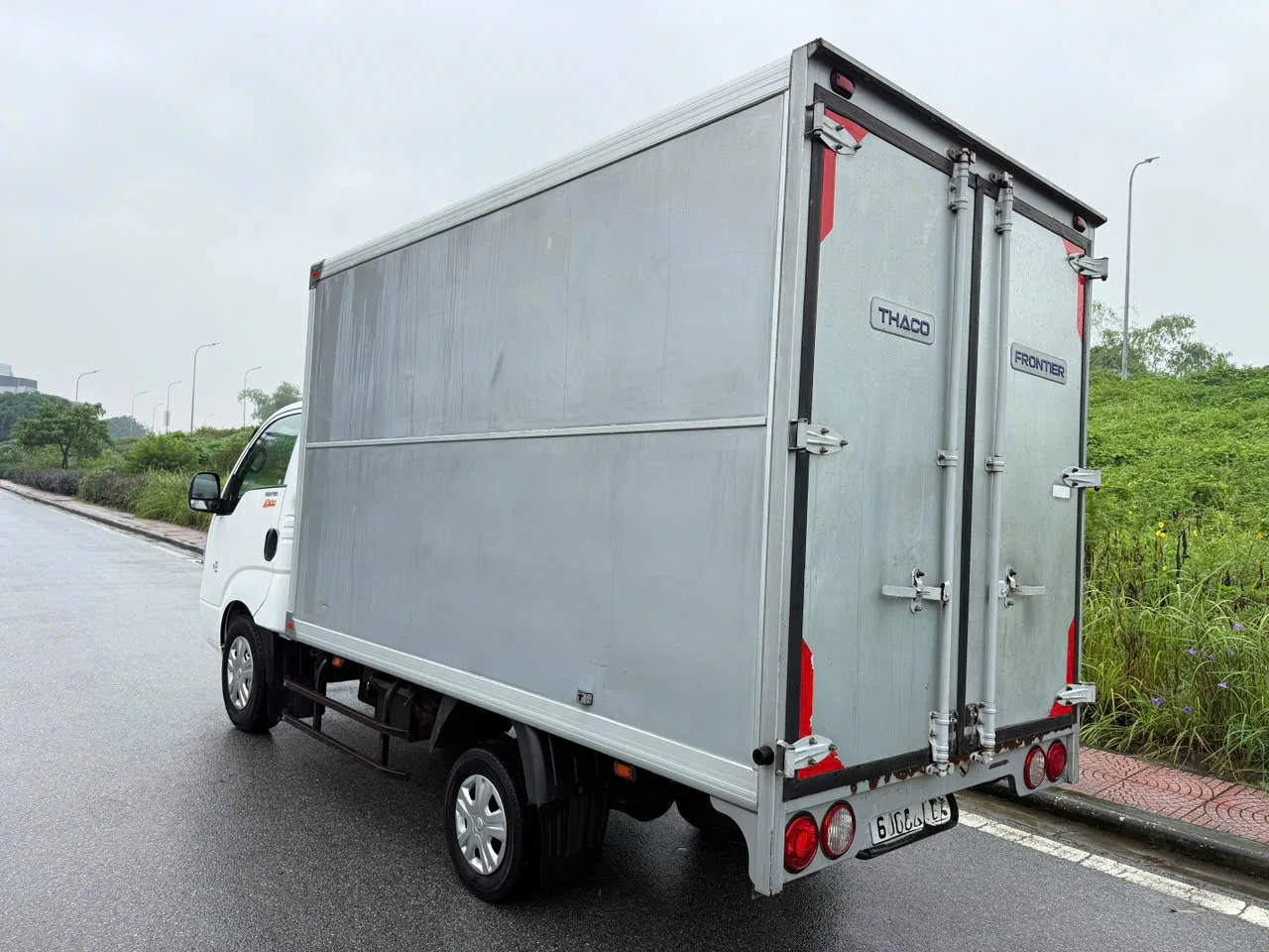 Kia K200 thùng kín đời 2022 - ảnh 5