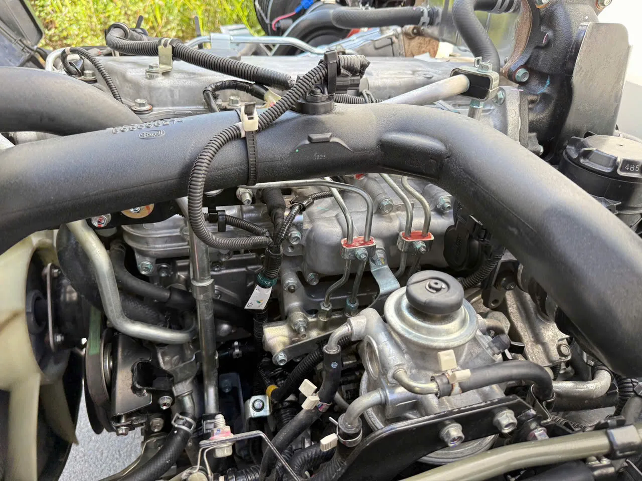 Isuzu FRR 650 thùng bảo ôn đời 2020 - ảnh thu nhỏ 9