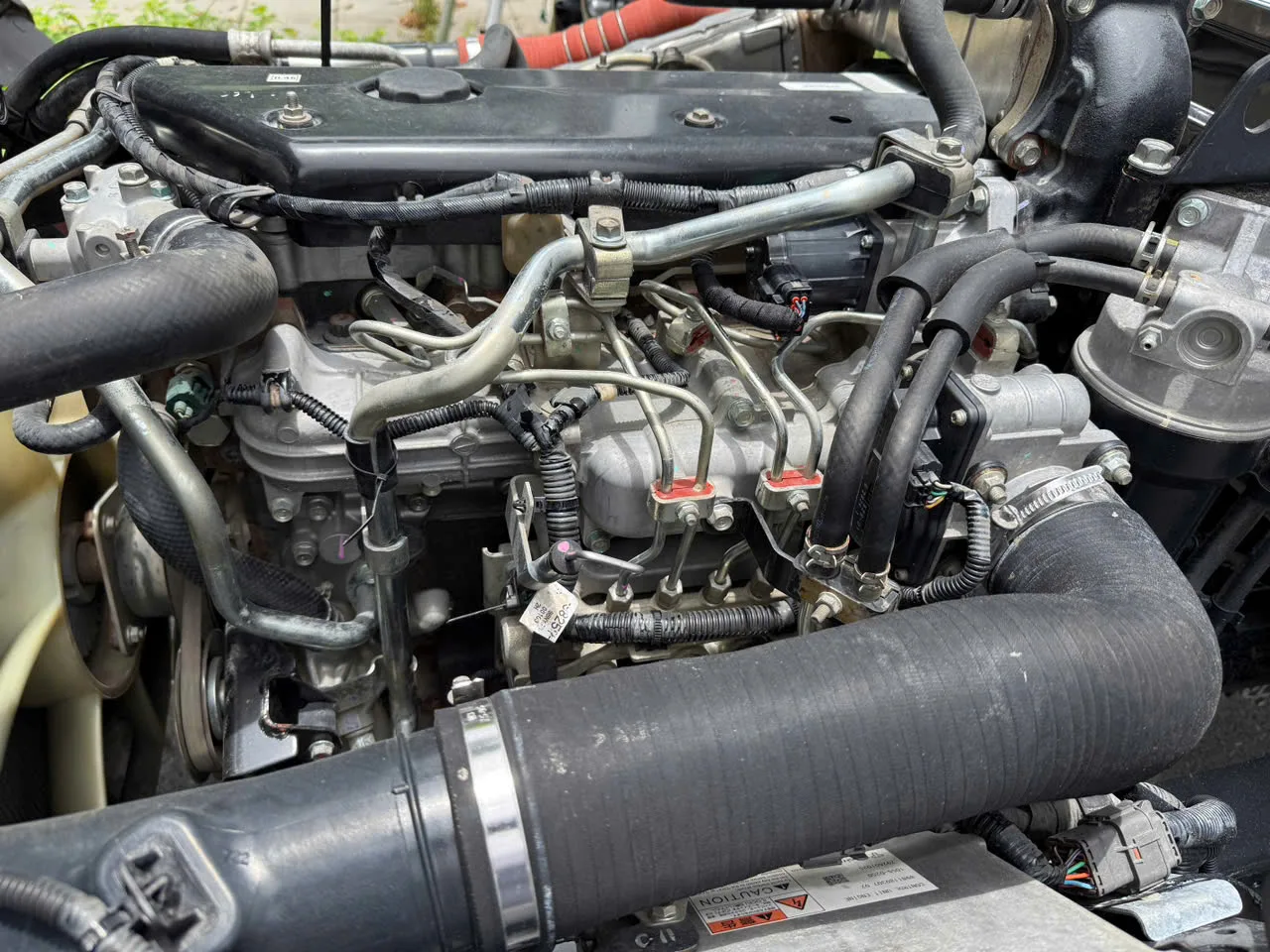 Isuzu NQR 550 mui bạt đời 2022 - ảnh thu nhỏ 8