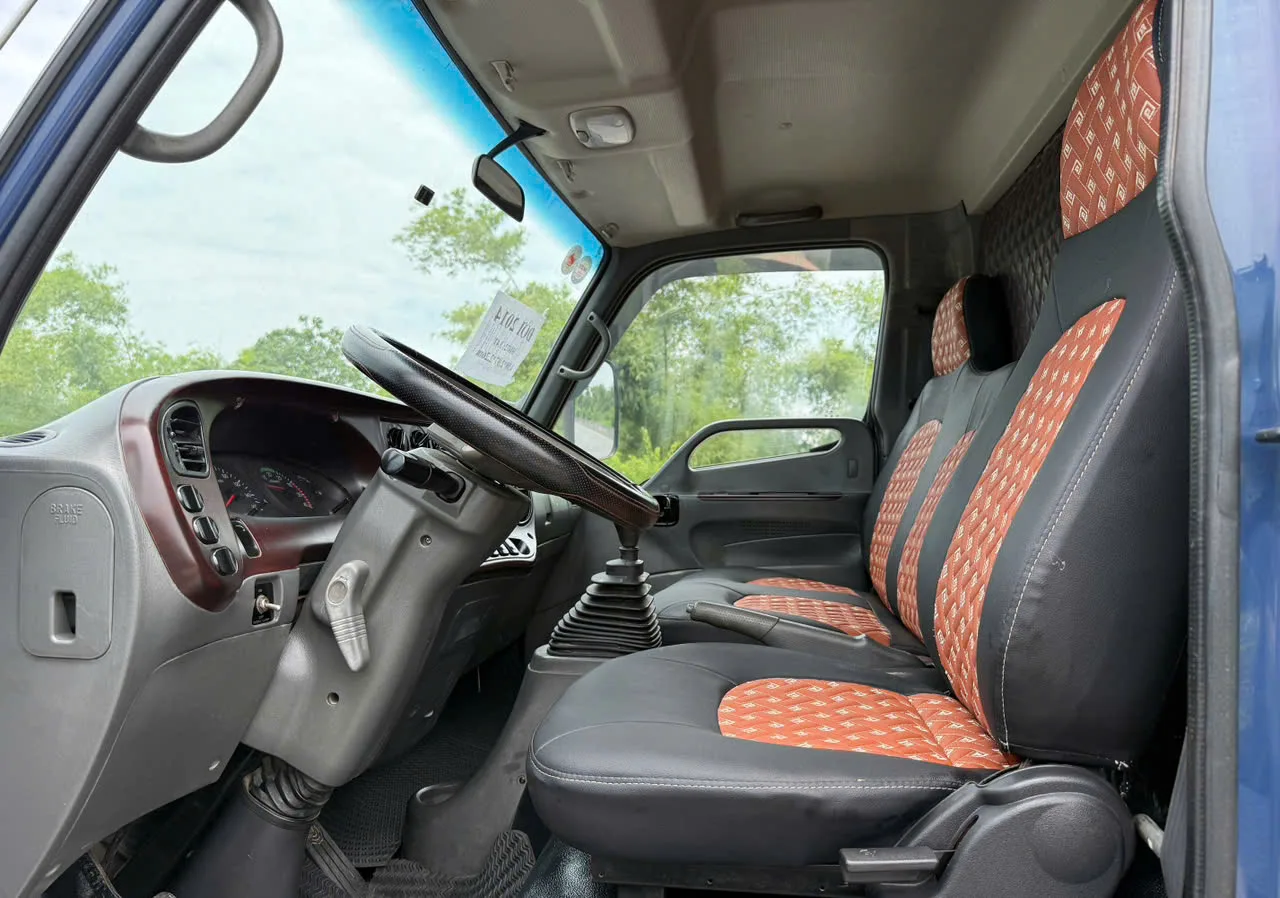 Hyundai Mighty HD72 thùng kín đời 2014 - ảnh thu nhỏ 7