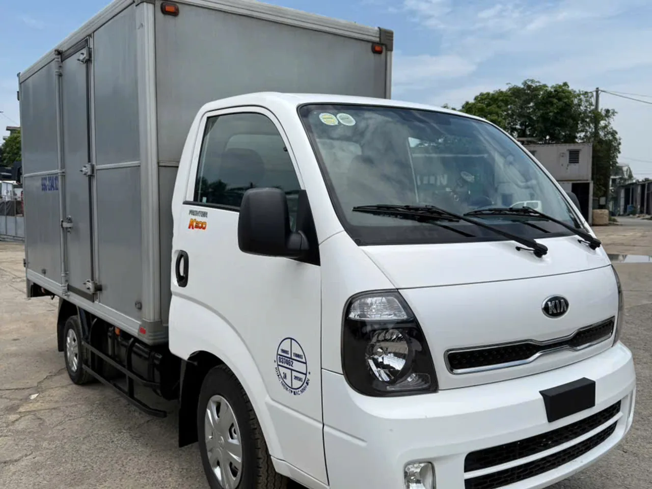 Kia K200 thùng kín đời 2020 - ảnh 1