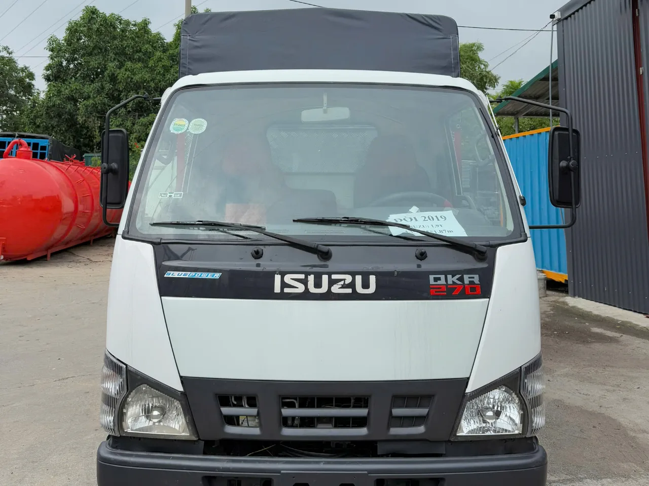 Isuzu QKR 270 mui bạt đời 2019 - ảnh thu nhỏ 2