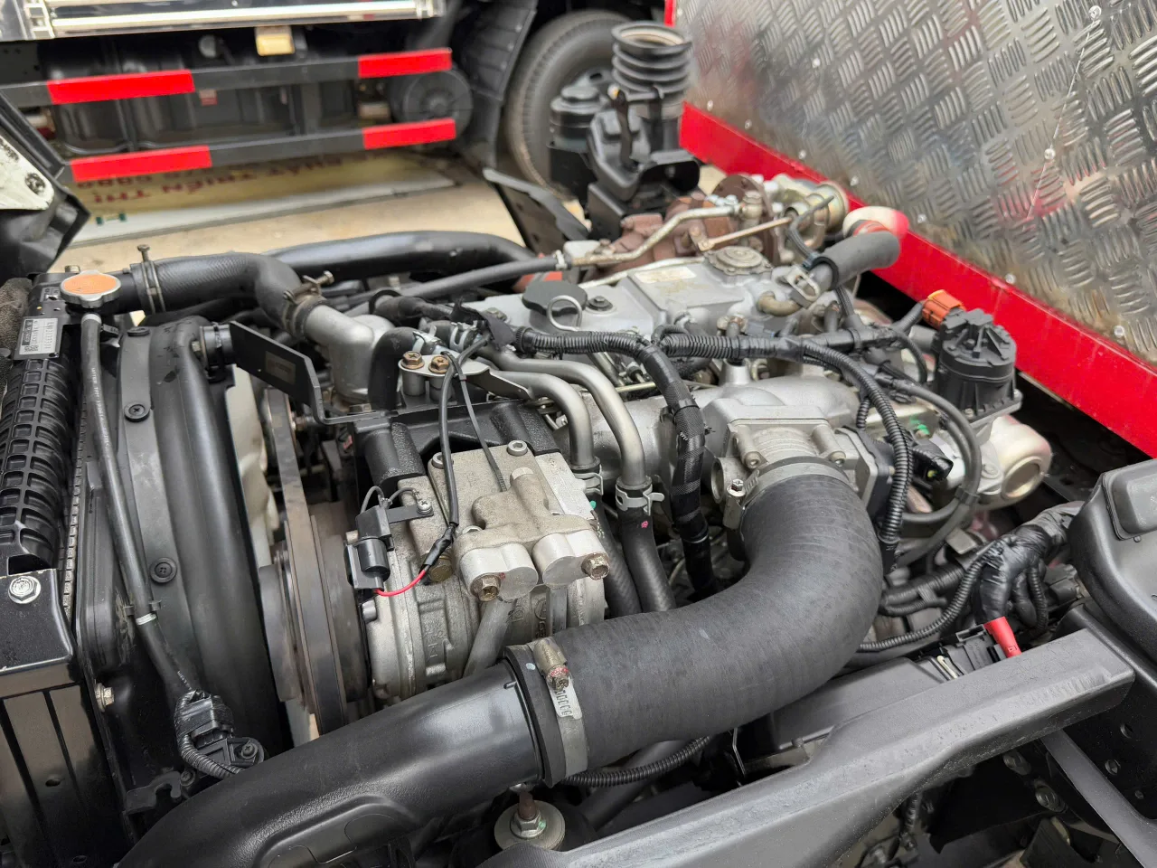 Isuzu QKR 270 mui bạt đời 2019 - ảnh thu nhỏ 7