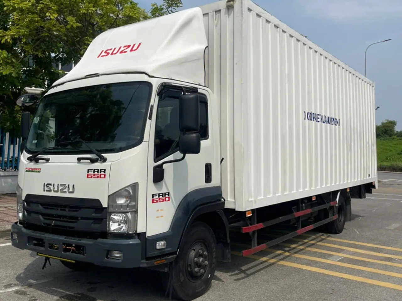 Isuzu FRR 650 xe chuyên dụng đời 2024 - ảnh 2