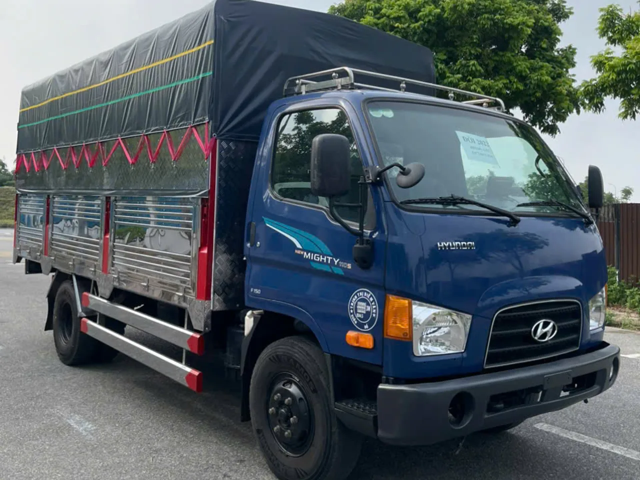 Hyundai New Mighty 110SP mui bạt đời 2022 - ảnh 1