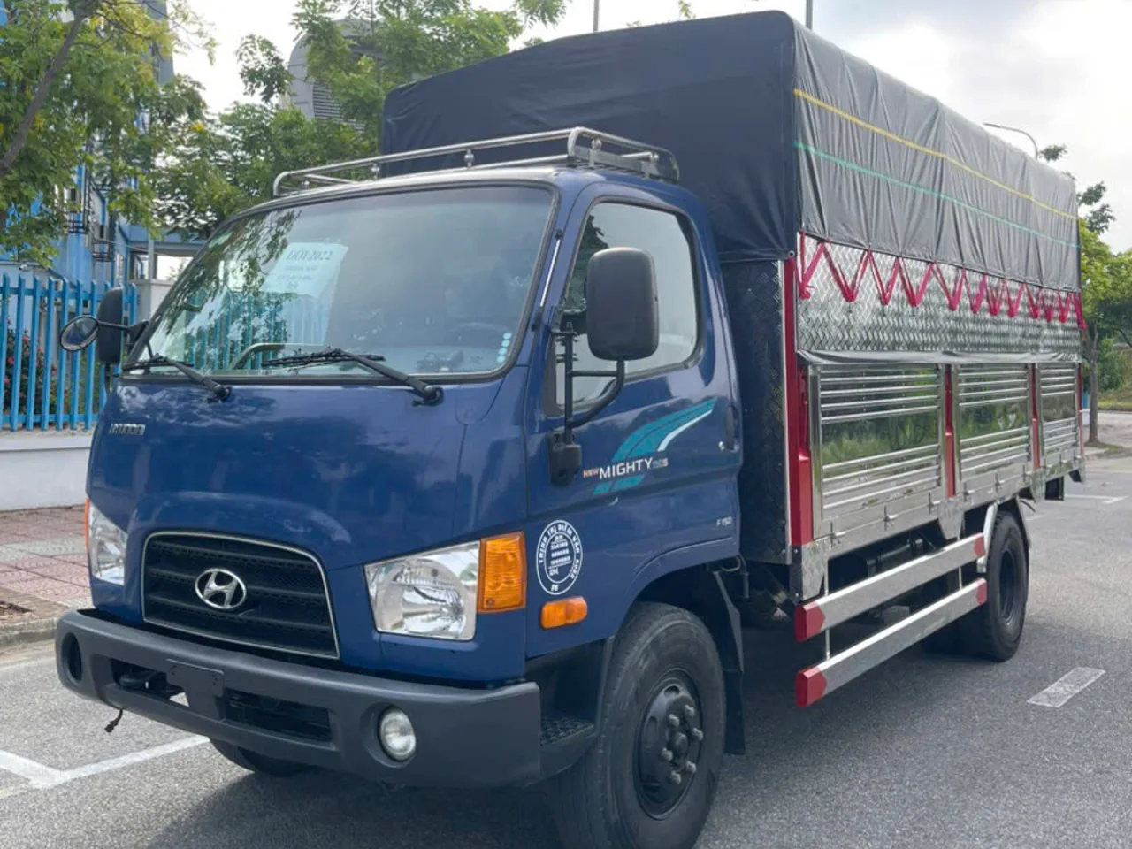 Hyundai New Mighty 110SP mui bạt đời 2022 - ảnh thu nhỏ 2