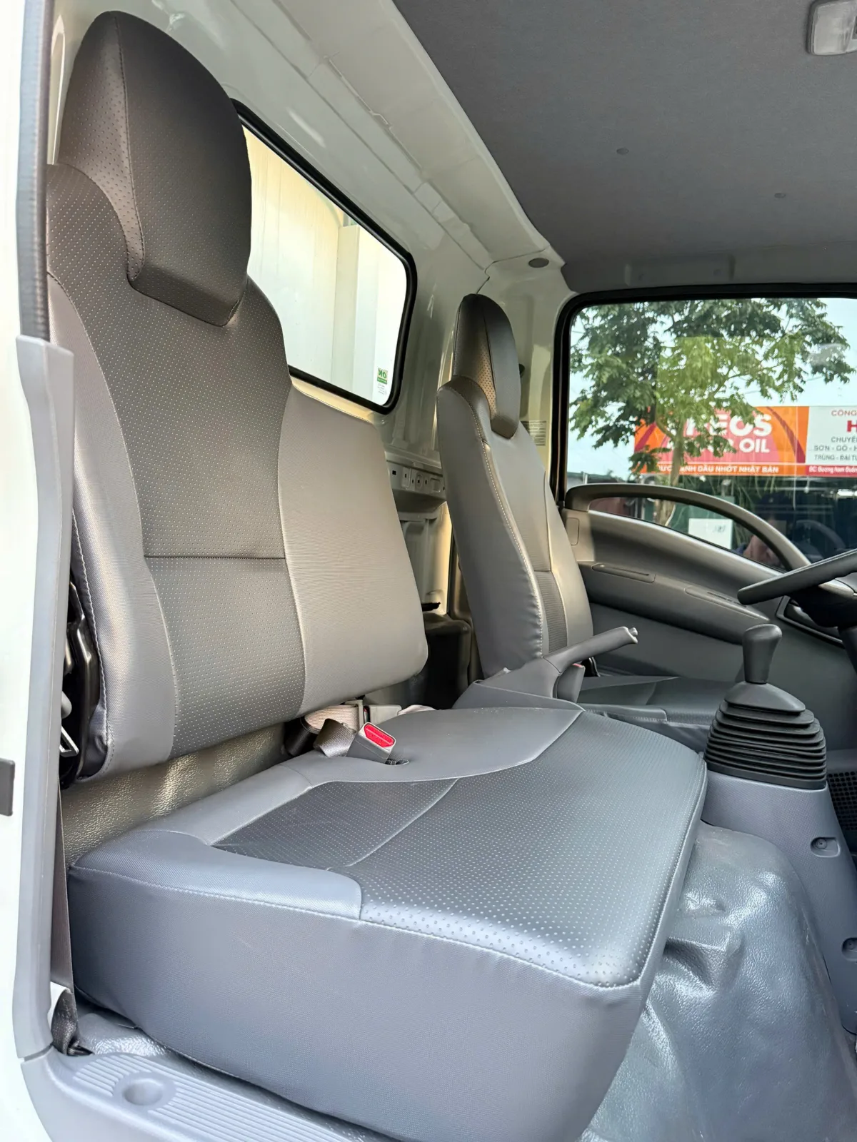 Isuzu QKR 270 thùng lạnh đời 2025 - ảnh thu nhỏ 10