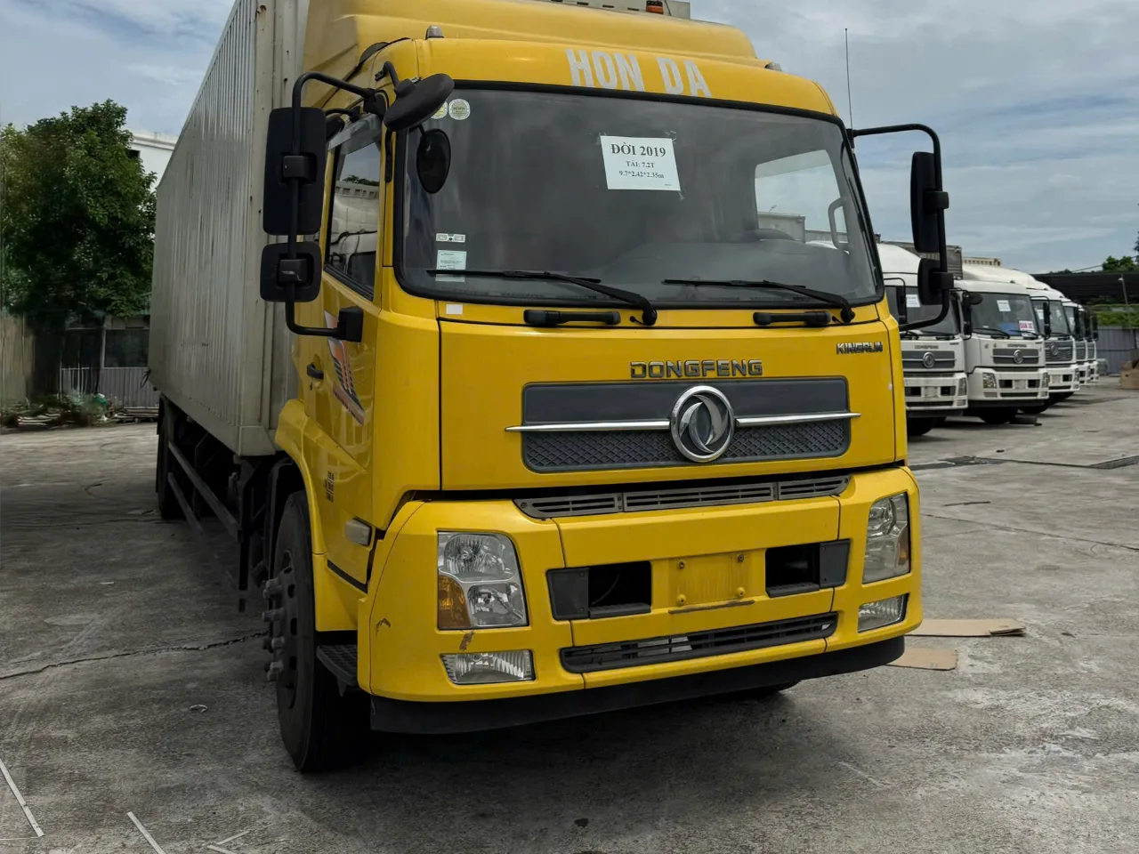 Dongfeng Kingrun thùng kín đời 2019