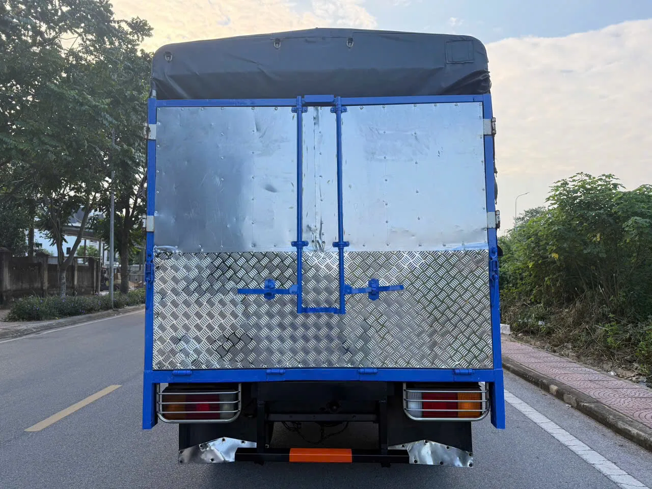 Hino 300 Dutro mui bạt đời 2016 - ảnh 8