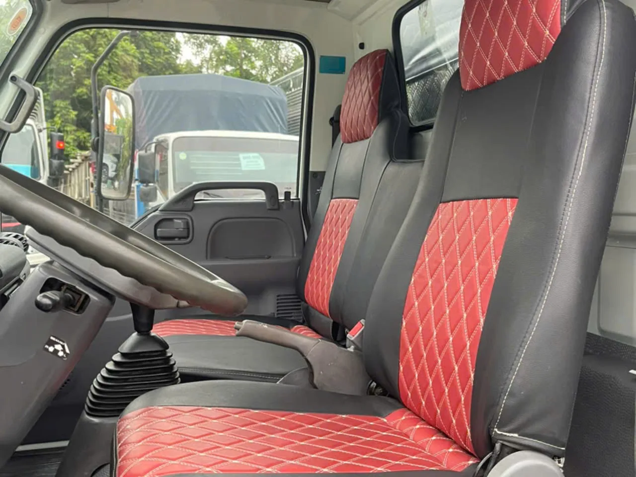 Isuzu QKR 270 mui bạt đời 2019 - ảnh thu nhỏ 7