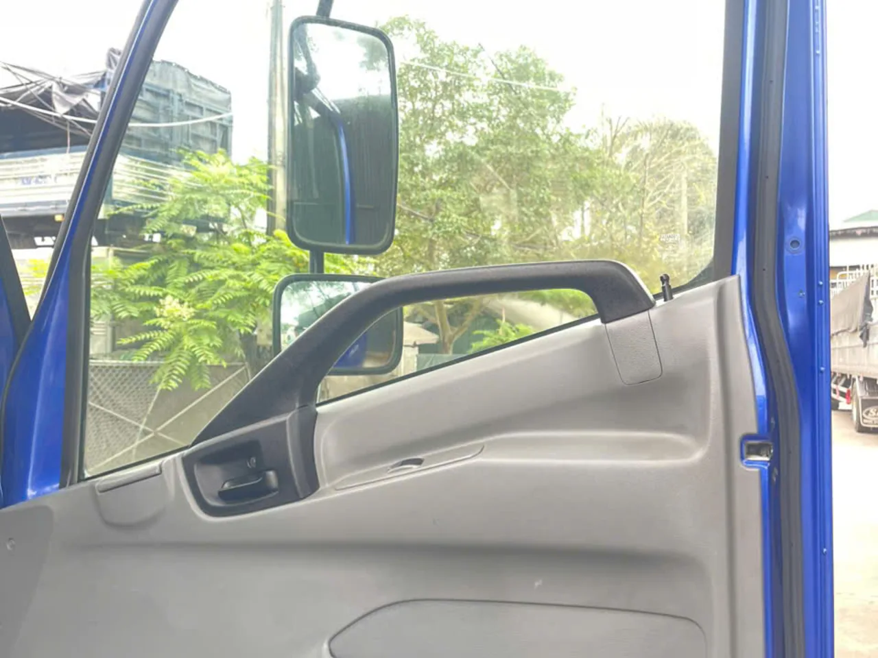 Hino 300 thùng lửng đời 2020 - ảnh 4