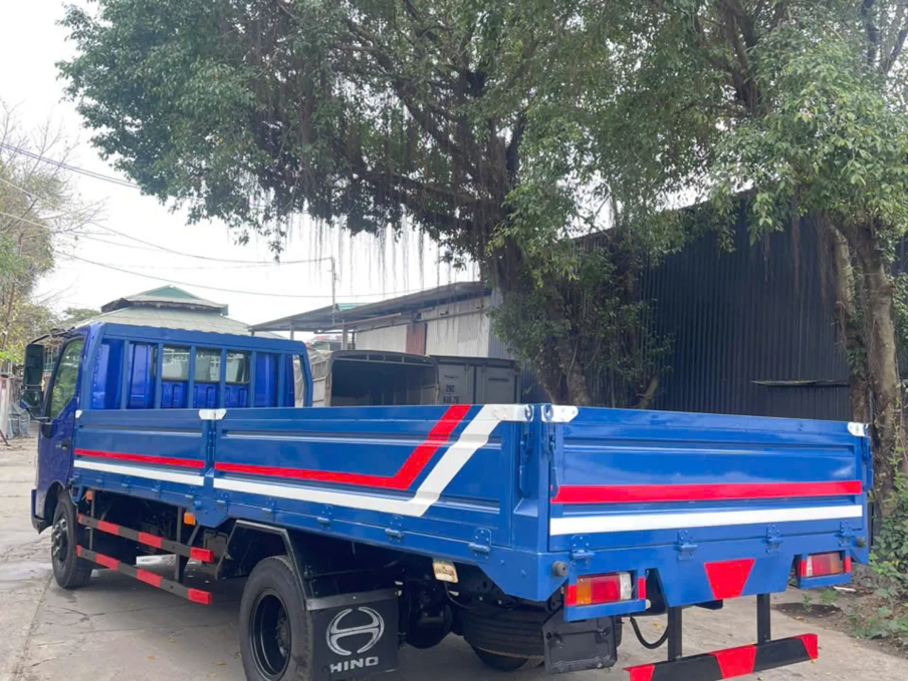 Hino 300 thùng lửng đời 2020 - ảnh 7