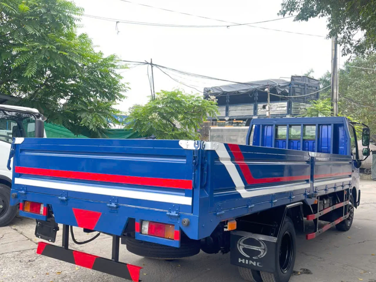 Hino 300 thùng lửng đời 2020 - ảnh 8