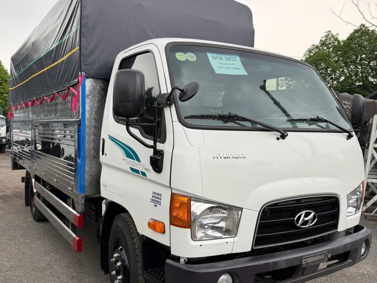 Hyundai 110S đời 2022