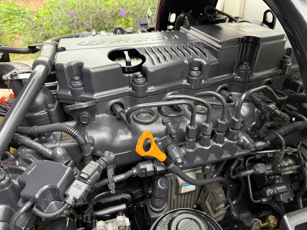 Hyundai New Mighty 110SP thùng kín đời 2023 - ảnh thu nhỏ 9