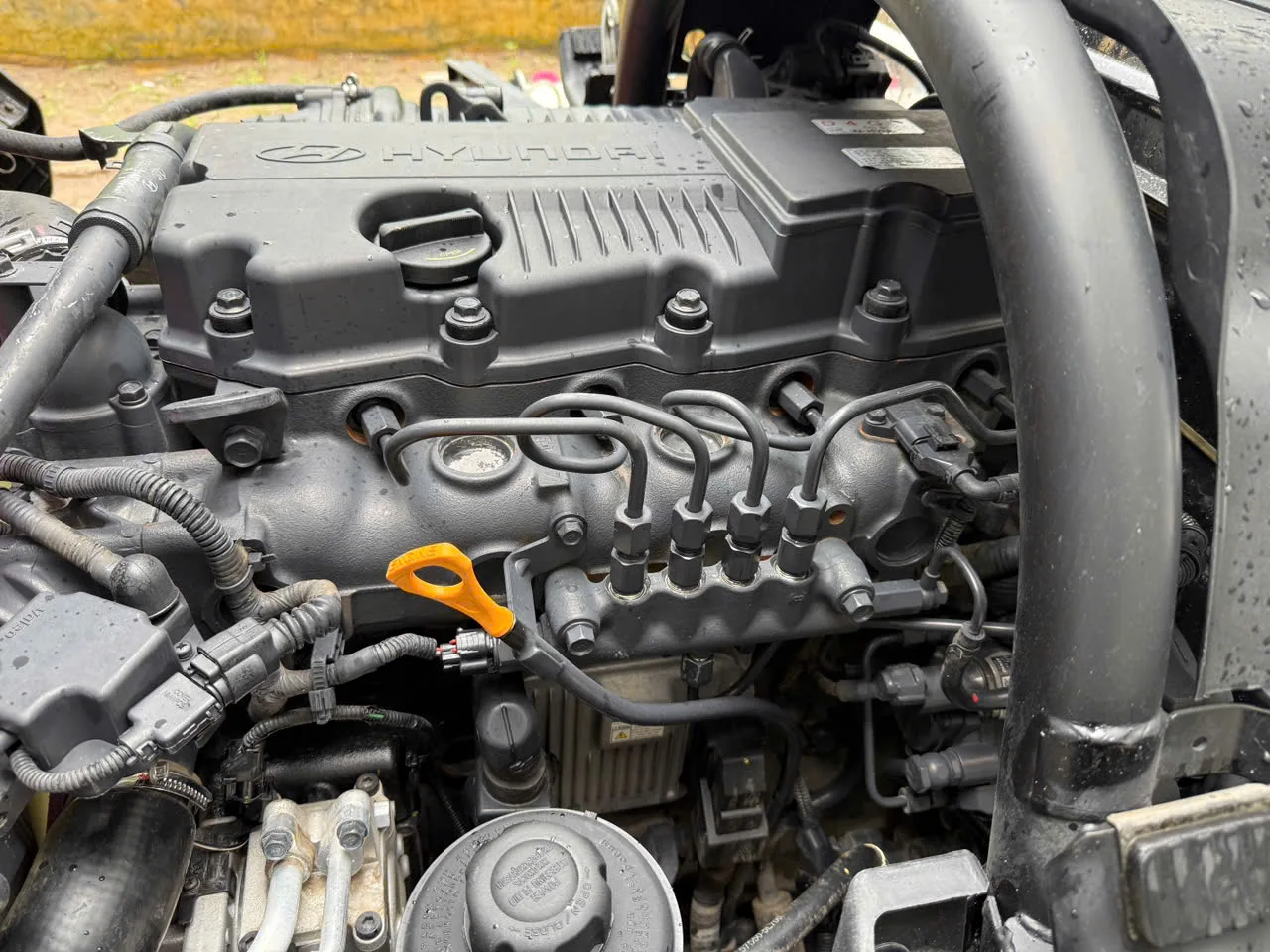 Hyundai New Mighty 75S thùng kín đời 2024 - ảnh 6