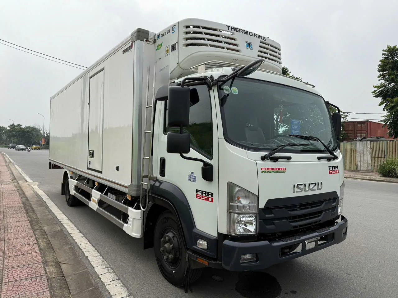 Isuzu FRR 650