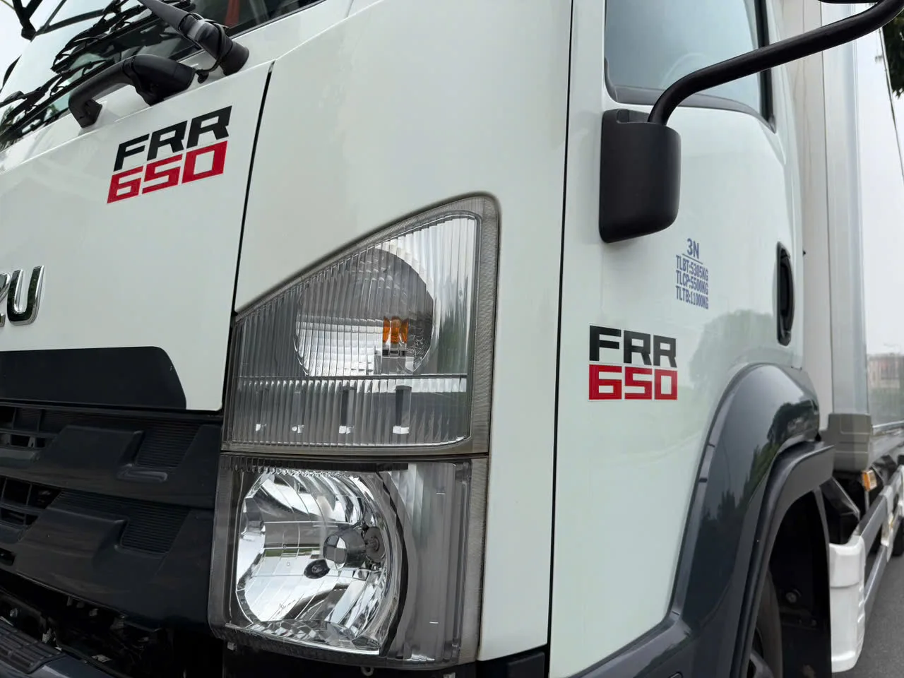 Isuzu FRR 650 thùng lạnh đời 2025 - ảnh 5