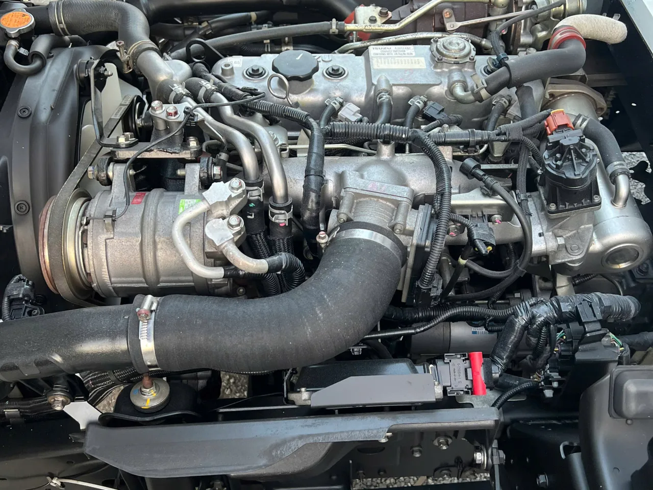 Isuzu QKR 230 mui bạt đời 2022 - ảnh thu nhỏ 11